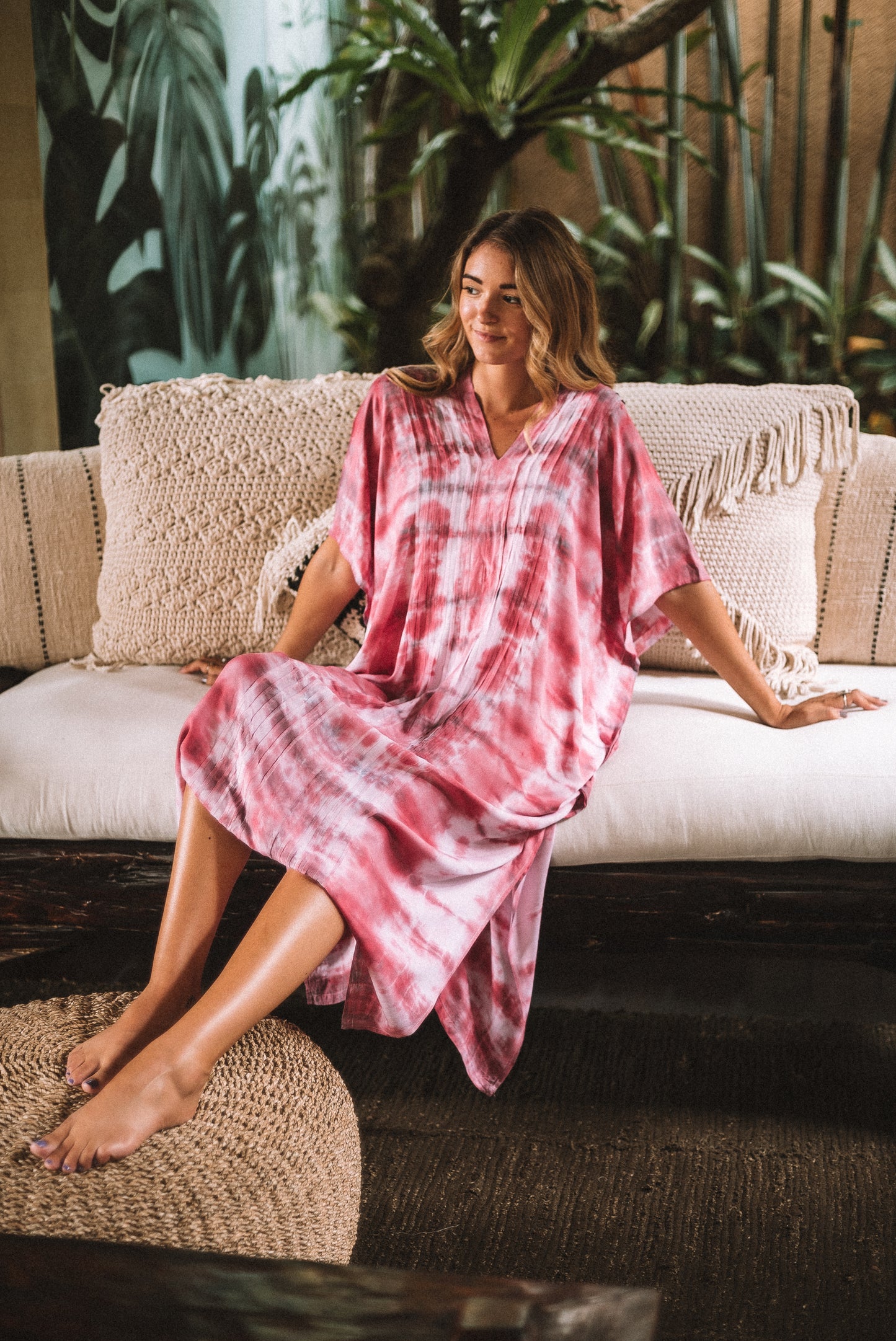 Leia Kaftan Dress in Soft Red